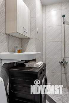 Студия квартира, посуточно, 15м2, 1/25 этаж
