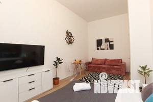 1-к квартира, посуточно, 40м2, 1/25 этаж