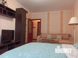 1-к квартира, посуточно, 40м2, 7/24 этаж