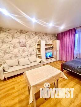 Студия квартира, посуточно, 35м2, 4/24 этаж