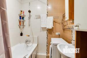 1-к квартира, посуточно, 42м2, 1/1 этаж