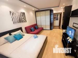 1-к квартира, посуточно, 45м2, 1/1 этаж