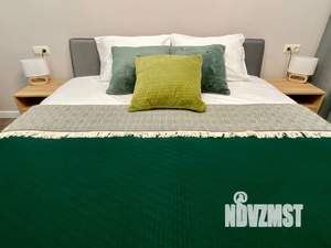 2-к квартира, посуточно, 41м2, 3/18 этаж
