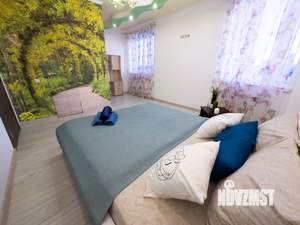 1-к квартира, посуточно, 44м2, 6/25 этаж