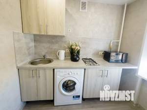 2-к квартира, посуточно, 40м2, 1/1 этаж