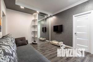 2-к квартира, посуточно, 48м2, 10/25 этаж