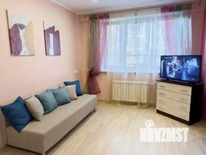 1-к квартира, посуточно, 42м2, 1/1 этаж