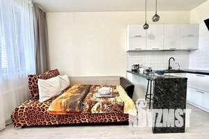 1-к квартира, посуточно, 35м2, 6/24 этаж