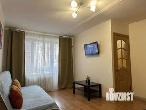 1-к квартира, посуточно, 30м2, 4/9 этаж