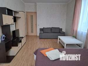 2-к квартира, посуточно, 65м2, 1/1 этаж