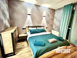 Студия квартира, посуточно, 34м2, 7/25 этаж