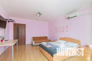 1-к квартира, посуточно, 45м2, 14/24 этаж