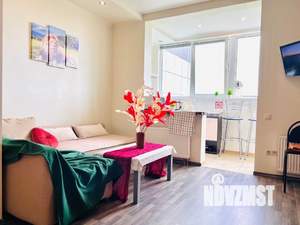 Студия квартира, посуточно, 30м2, 6/20 этаж