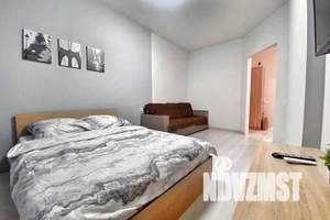 1-к квартира, посуточно, 34м2, 3/25 этаж