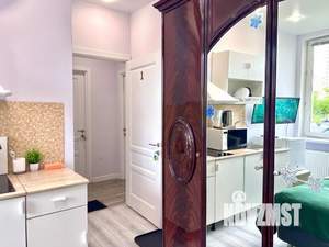 1-к квартира, посуточно, 14м2, 1/1 этаж