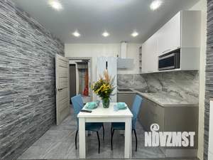 1-к квартира, посуточно, 40м2, 3/25 этаж