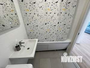 2-к квартира, посуточно, 50м2, 1/1 этаж