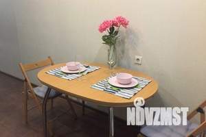 1-к квартира, посуточно, 45м2, 16/24 этаж