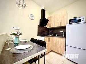 Студия квартира, посуточно, 20м2, 2/24 этаж