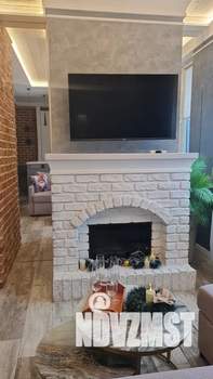 Студия квартира, посуточно, 43м2, 18/22 этаж