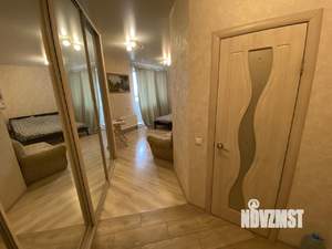 Студия квартира, на длительный срок, 27м2, 21/22 этаж
