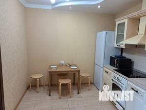 2-к квартира, посуточно, 54м2, 1/1 этаж