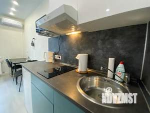 Студия квартира, посуточно, 20м2, 1/22 этаж