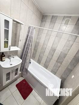 Студия квартира, посуточно, 30м2, 10/24 этаж