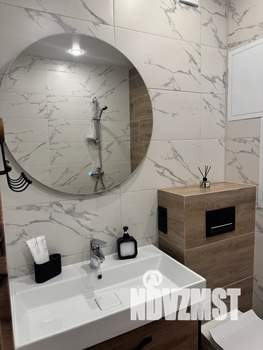 1-к квартира, посуточно, 43м2, 8/25 этаж