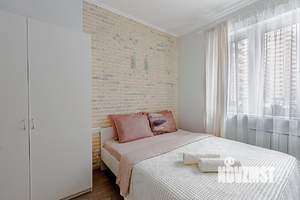 1-к квартира, посуточно, 13м2, 1/1 этаж