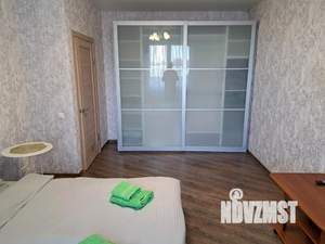1-к квартира, посуточно, 50м2, 1/1 этаж