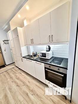 Студия квартира, посуточно, 20м2, 2/24 этаж