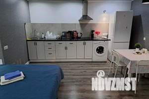 1-к квартира, посуточно, 42м2, 1/22 этаж