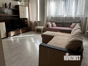 2-к квартира, посуточно, 52м2, 1/1 этаж