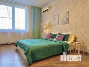 1-к квартира, посуточно, 50м2, 1/1 этаж