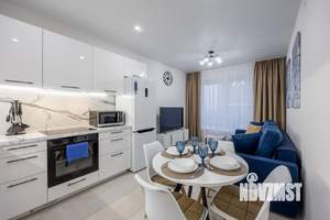 1-к квартира, посуточно, 43м2, 8/23 этаж