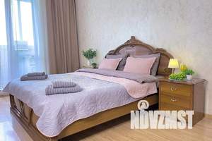 1-к квартира, посуточно, 65м2, 16/22 этаж