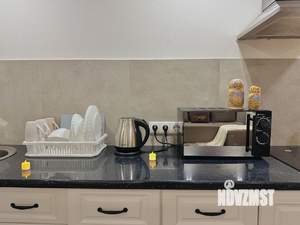 1-к квартира, посуточно, 42м2, 1/1 этаж