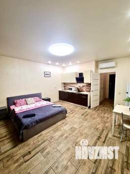 Студия квартира, посуточно, 37м2, 3/24 этаж