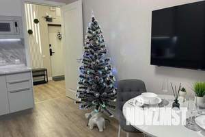 1-к квартира, посуточно, 37м2, 9/9 этаж