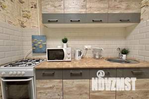 1-к квартира, посуточно, 46м2, 1/9 этаж