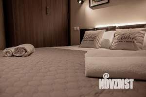 1-к квартира, посуточно, 16м2, 1/1 этаж