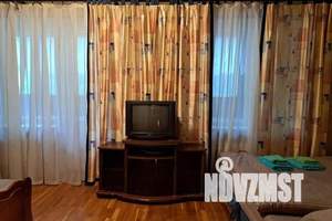 2-к квартира, посуточно, 65м2, 1/9 этаж