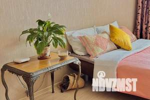 2-к квартира, посуточно, 68м2, 15/22 этаж