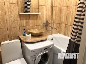 2-к квартира, посуточно, 44м2, 1/1 этаж