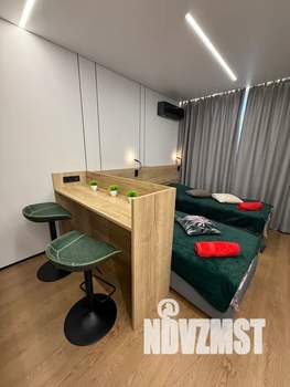 Студия квартира, посуточно, 25м2, 10/24 этаж