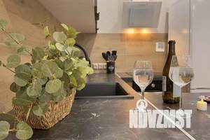 1-к квартира, посуточно, 30м2, 6/24 этаж