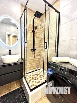 Студия квартира, посуточно, 34м2, 7/25 этаж