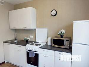 1-к квартира, посуточно, 42м2, 1/1 этаж