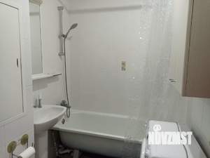 1-к квартира, на длительный срок, 42м2, 23/25 этаж